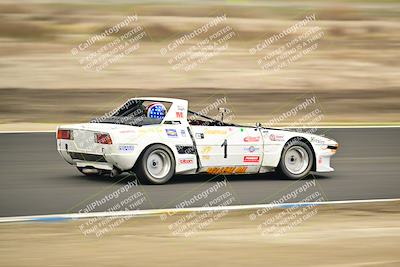 media/Jan-26-2025-CalClub SCCA (Sun) [[cfcea7df88]]/Group 5/Race/